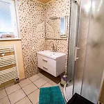 Elegant And Stylish Retreat With Terrace - Two Bedroom With Terrace Brezice