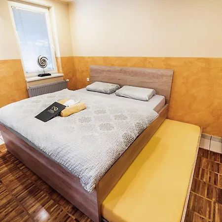 Elegant And Stylish Retreat With Terrace - Two Bedroom With Terrace Brezice