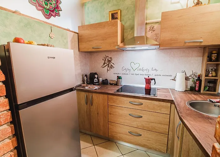 Elegant And Stylish Retreat With Terrace - Two Bedroom With Terrace